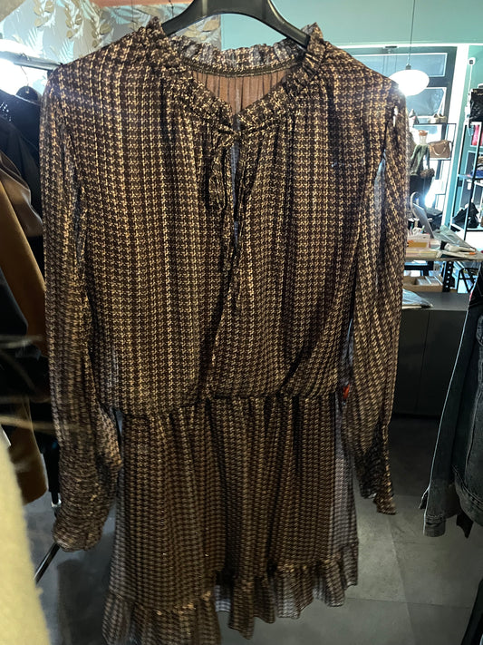 Vestito con maniche  lunghe