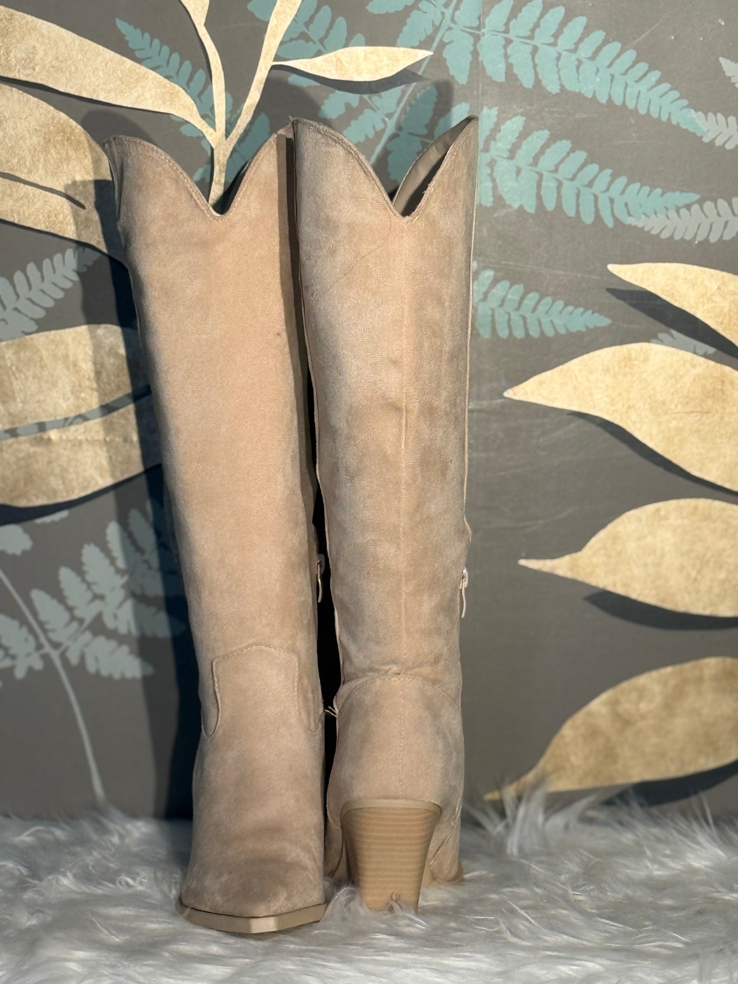Camperos alti camoscio beige