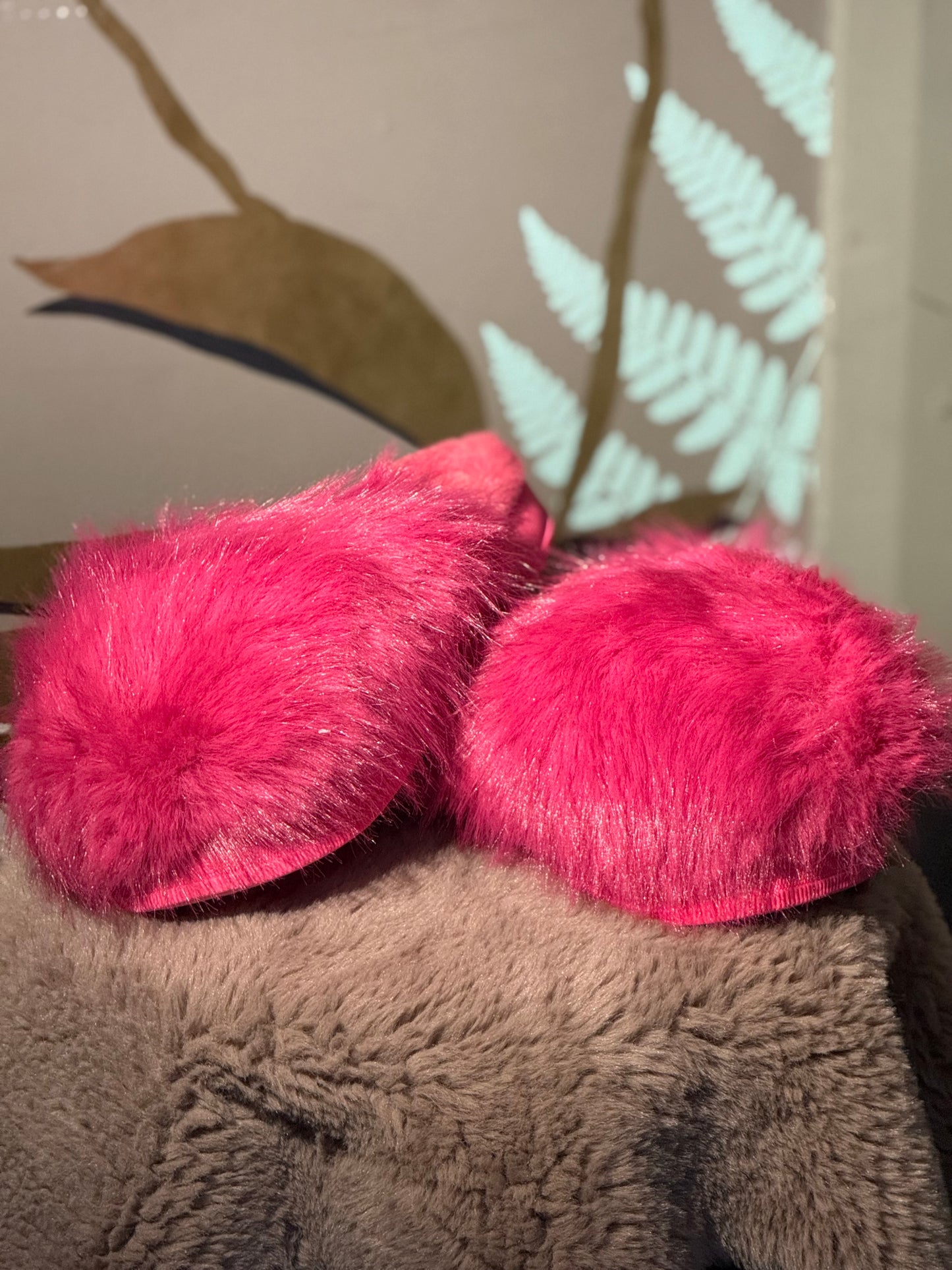 ciabatta pelo grinch rosa