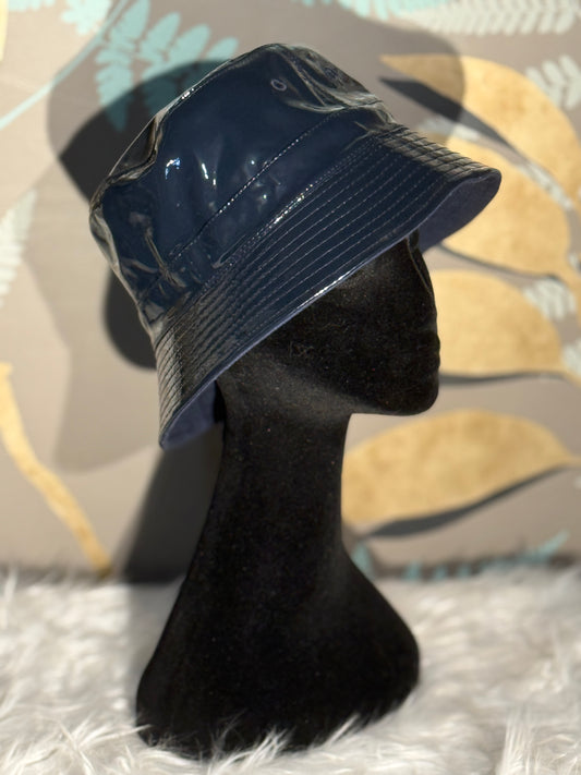Cappello da pioggia blu
